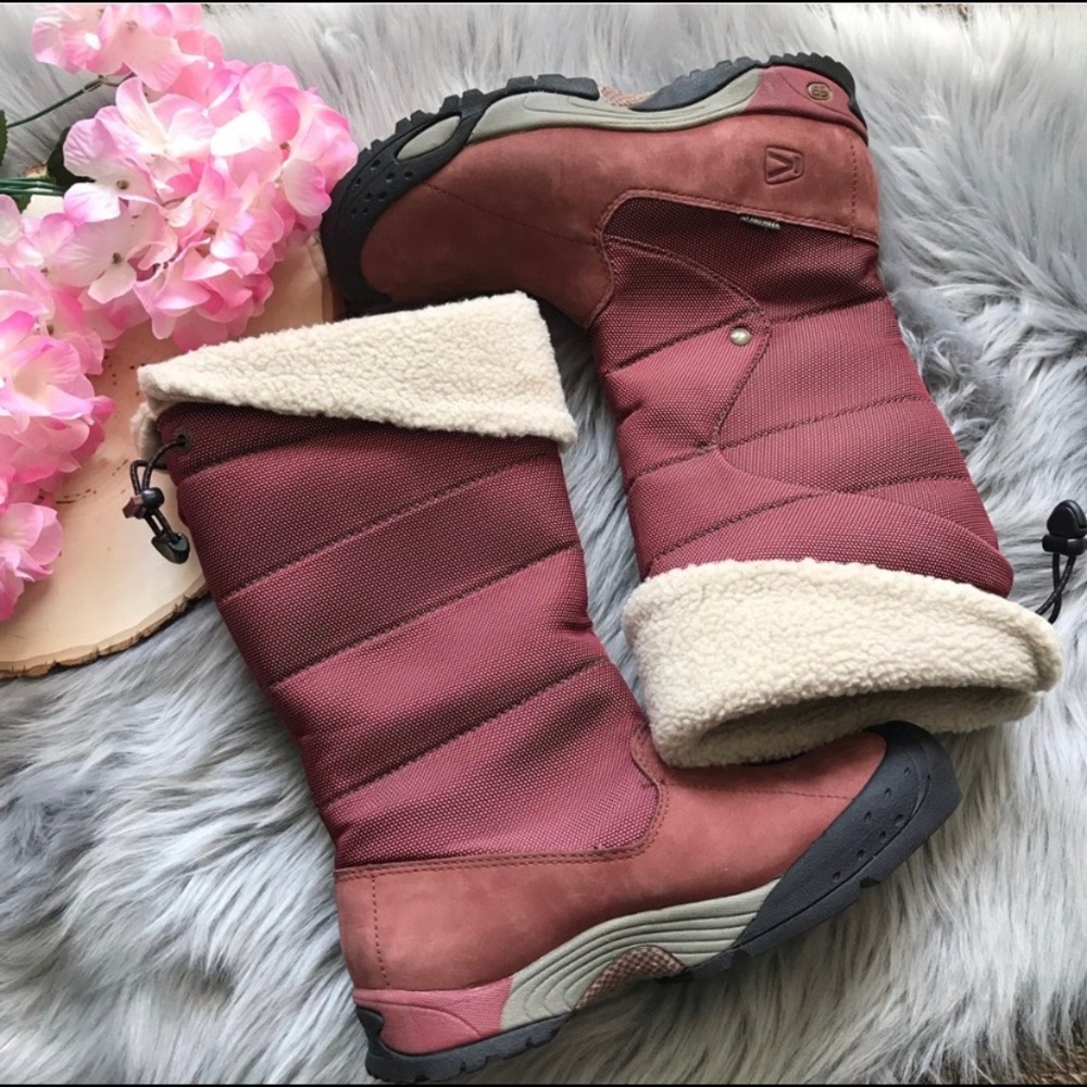 Keen Burgundy Fur Lined Boots